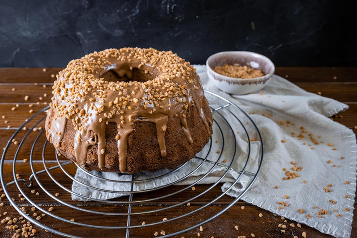 RUF Nusskuchen, Backmischung Mit Schneller Und Einfacher Zubereitung, Nussig Und Locker Mit Glasur, Als Grundlage Für Rüblikuchen, Vegan, 1 X 520G Naty Shop