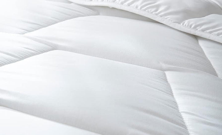 Abeil Husă de plapumă Acaristop cu efect antiacarieni și antibacterian, poliester, alb, 140 X 200 cm Plapumi si pilote Naty Shop