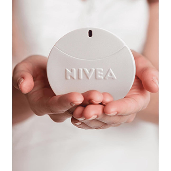 NIVEA Creme Eau De Toilette, Parfum cu aromă emblematică, parfum unisex proaspăt și delicat într-o sticlă de parfum (30 ml) (Pachet de 2)