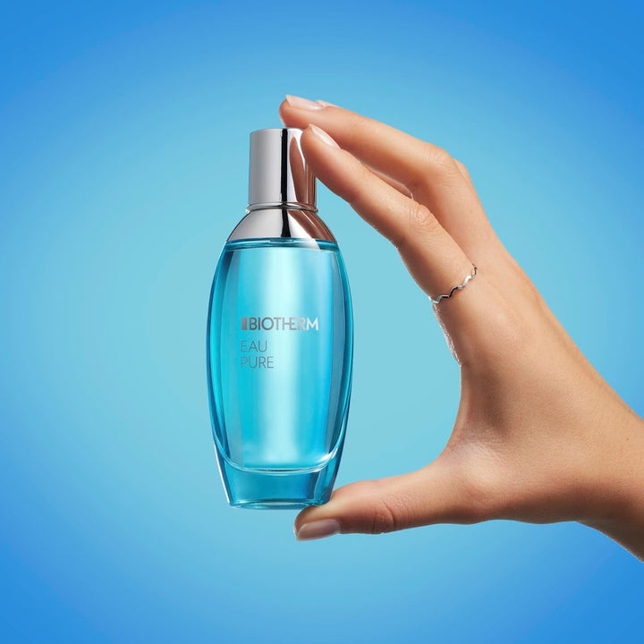 Biotherm Eau Pure Eau De Toilette, parfum de îngrijire corporală pentru femei, răcoritor și hidratant, cu esențe de fructe verzi și uleiuri esențiale, împrospătează și revigorează intens pielea.