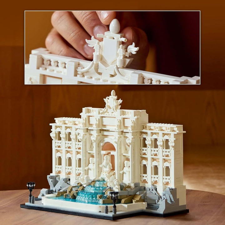 LEGO Architecture Trevi Fountain - Model al unui punct de reper din Roma cu sculpturi Minifigures - piesă de colecție pentru birou și sufragerie - cadou pentru adulți și iubitori de arhitectură 21062 Seturi de constructie Besuche den LEGO-Store