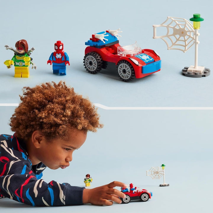 LEGO 10789 Marvel Spider-Man's Car And Doc Ock Set, Spidey And His Super Friends, Jucărie construibilă pentru băieți și fete de la 4 ani, cu piese care strălucesc în întuneric Seturi de constructie Besuche den LEGO-Store