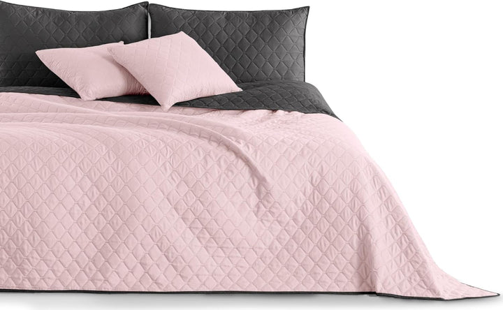 Decoking Cuvertură de pat 200 X 220 Cm Grafit Antracit Gri Argint Cuvertură de pat cu două fețe ușor de întreținut Axel Paturi si Cuverturi Besuche den DecoKing-Store Axel violet antracit 220 X 240 Cm