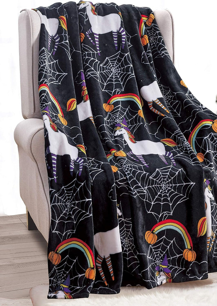 Elegant Comfort Pătură ușoară cu motive de Halloween, moale, confortabilă și plușată, perfectă pentru relaxare în acest sezon înfricoșător, 127 X 152,4 cm, Skull and Bones Paturi si Cuverturi Elegant Comfort Unicorn negru 50 X 60