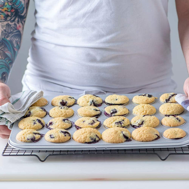 0070035 BACKFORM FÜR 24 MINI MUFFINS 38,5 X 26 X 2 H CM Matrite si tavi pentru copt Naty Shop