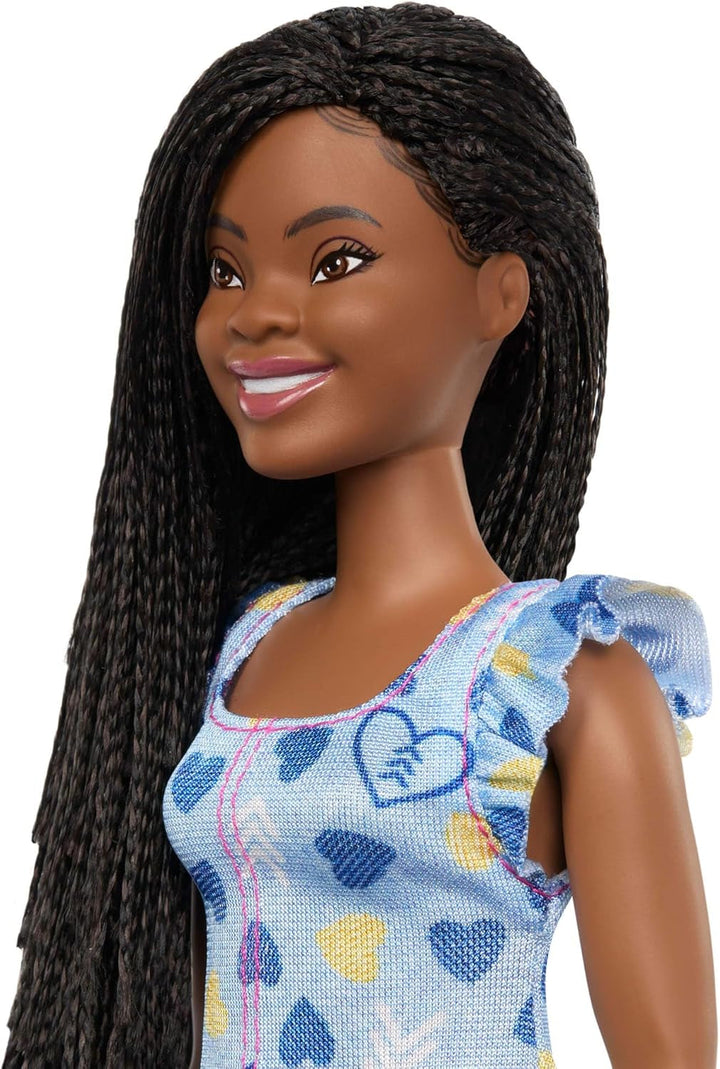 Păpușa Barbie Fashionistas nr. 229 cu sindrom Down în rochie de inimă, dezvoltată în cooperare cu Societatea Națională pentru Sindromul Down, HYK14 Papusi Naty Shop